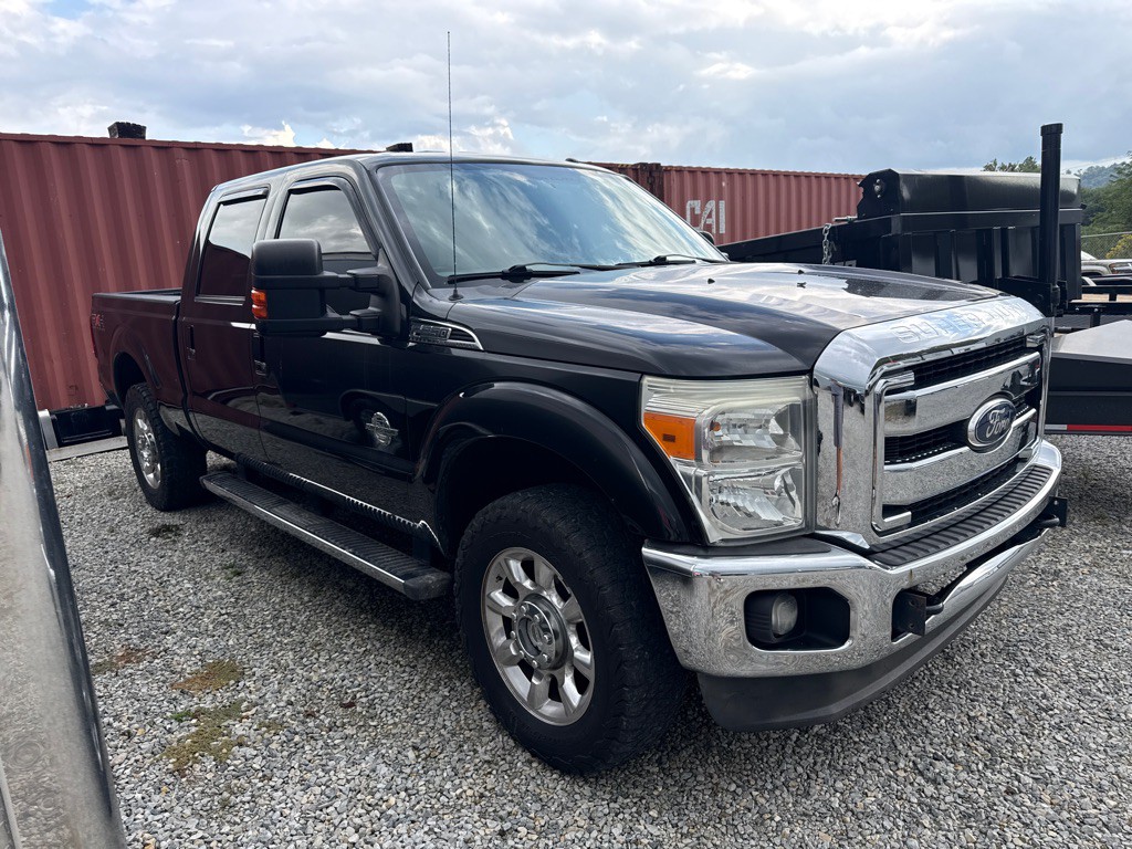 2011 Ford F-250 Image 2