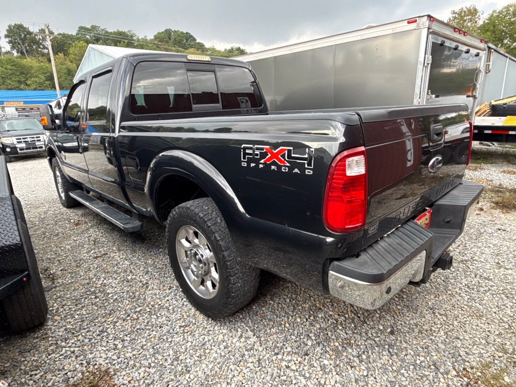 2011 Ford F-250 Image 5