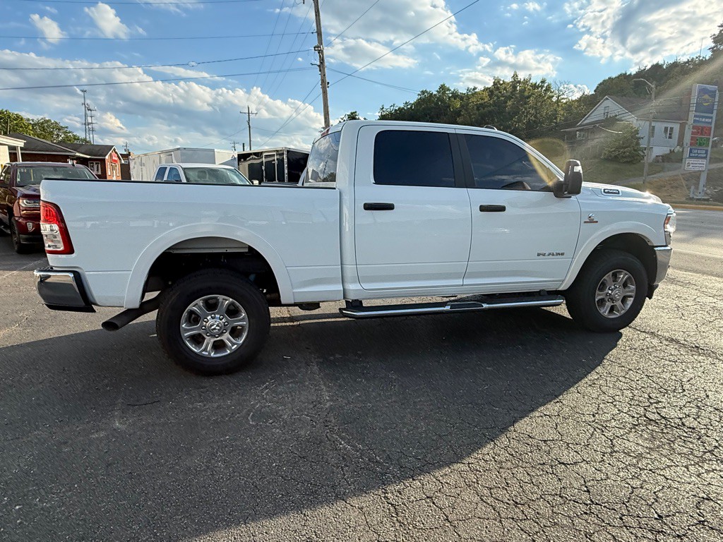 2024 RAM 2500 Image 2