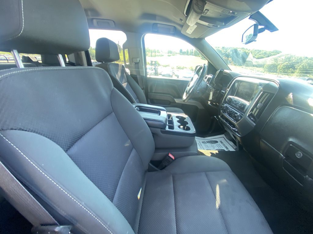 2016 Chevrolet Silverado 1500 Image 2