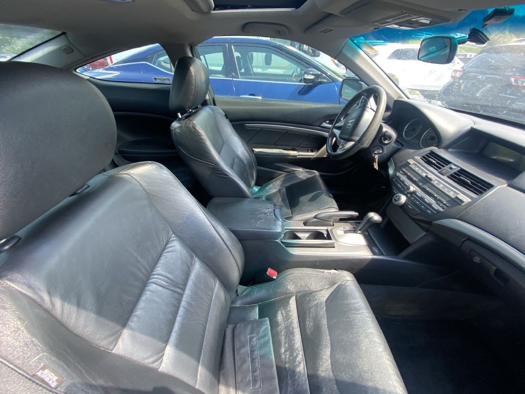 2010 Honda Accord Image 5