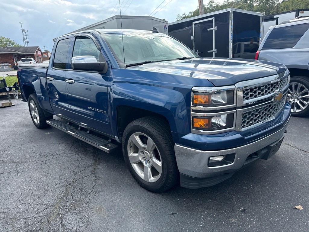 2015 Chevrolet Silverado 1500 Image 2