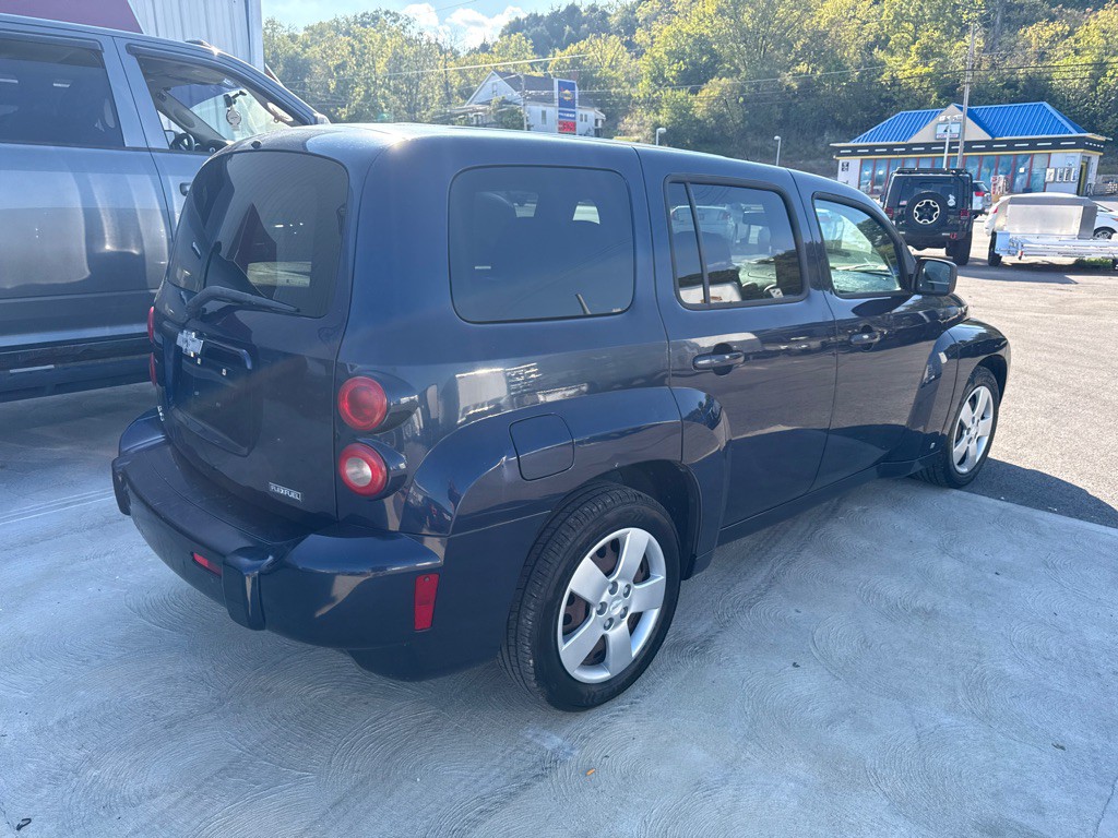 2010 Chevrolet HHR Image 8