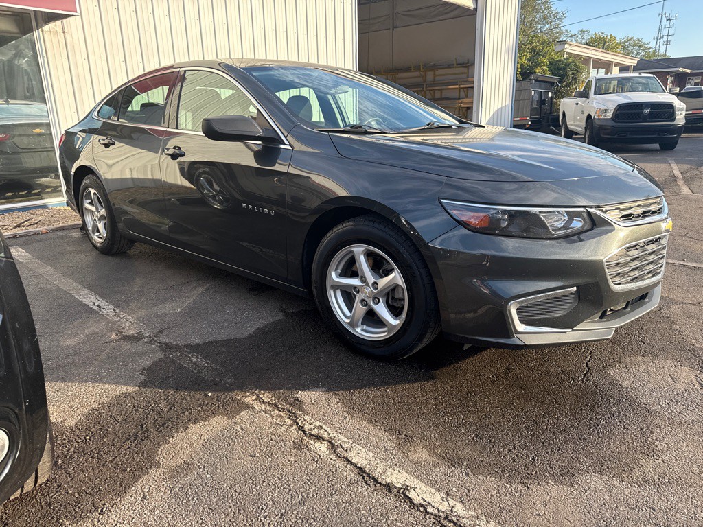 2017 Chevrolet Malibu Image 7