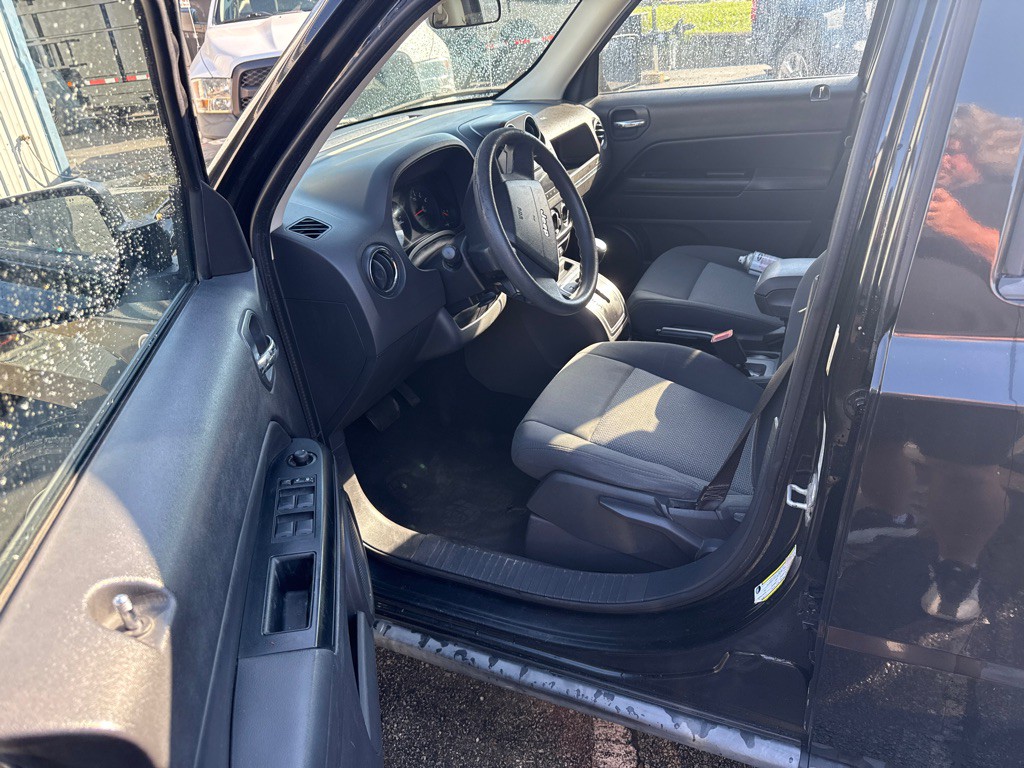 2009 Jeep Patriot Image 6