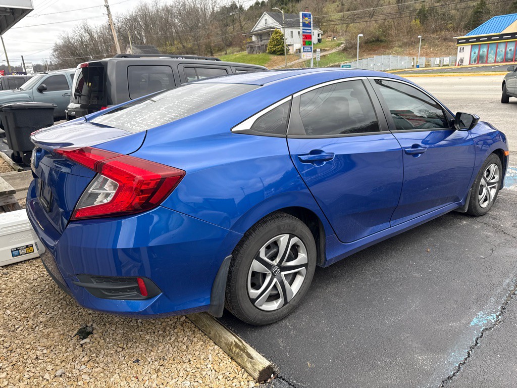 2018 Honda Civic Image 8