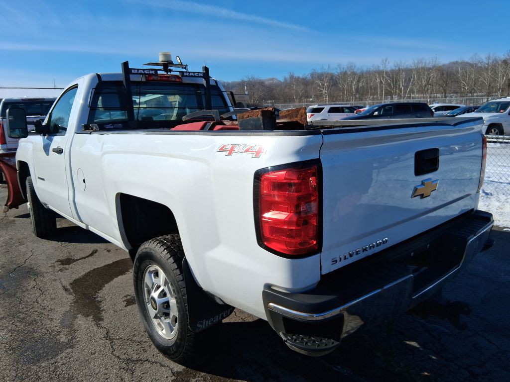 2015 Chevrolet Silverado 1500 Image 3