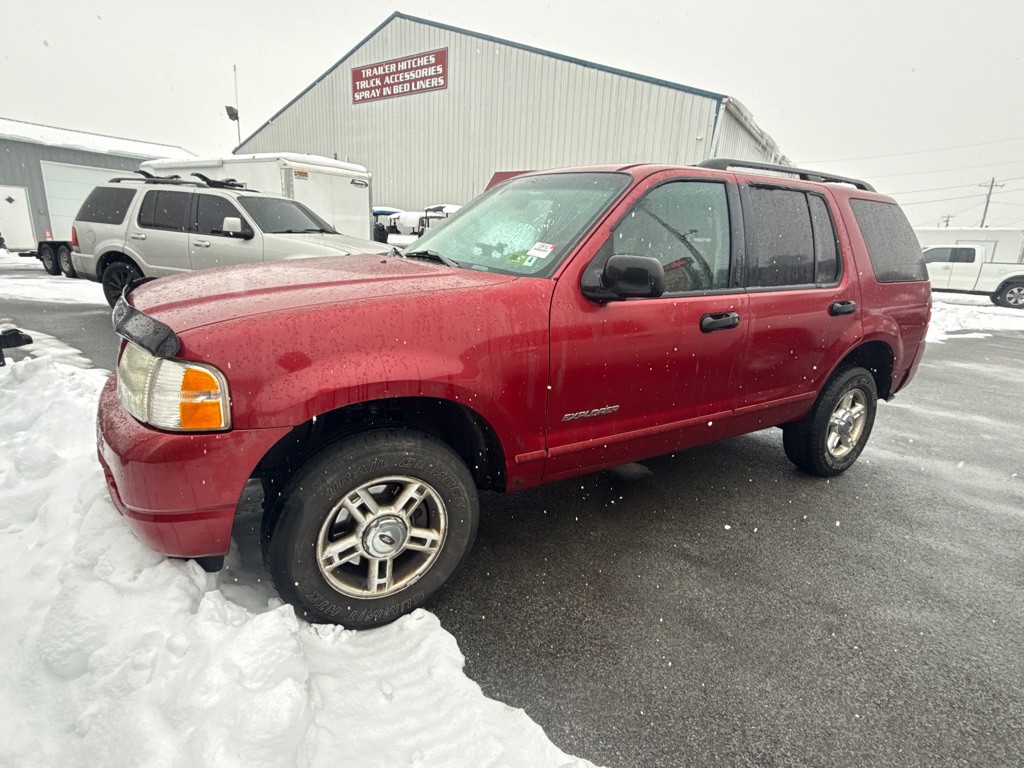 2004 Ford Explorer Image 1