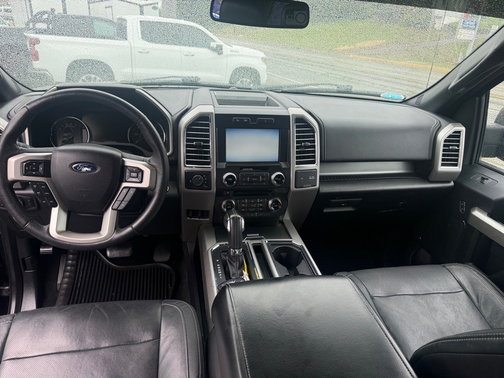 2015 Ford F-150 Image 10