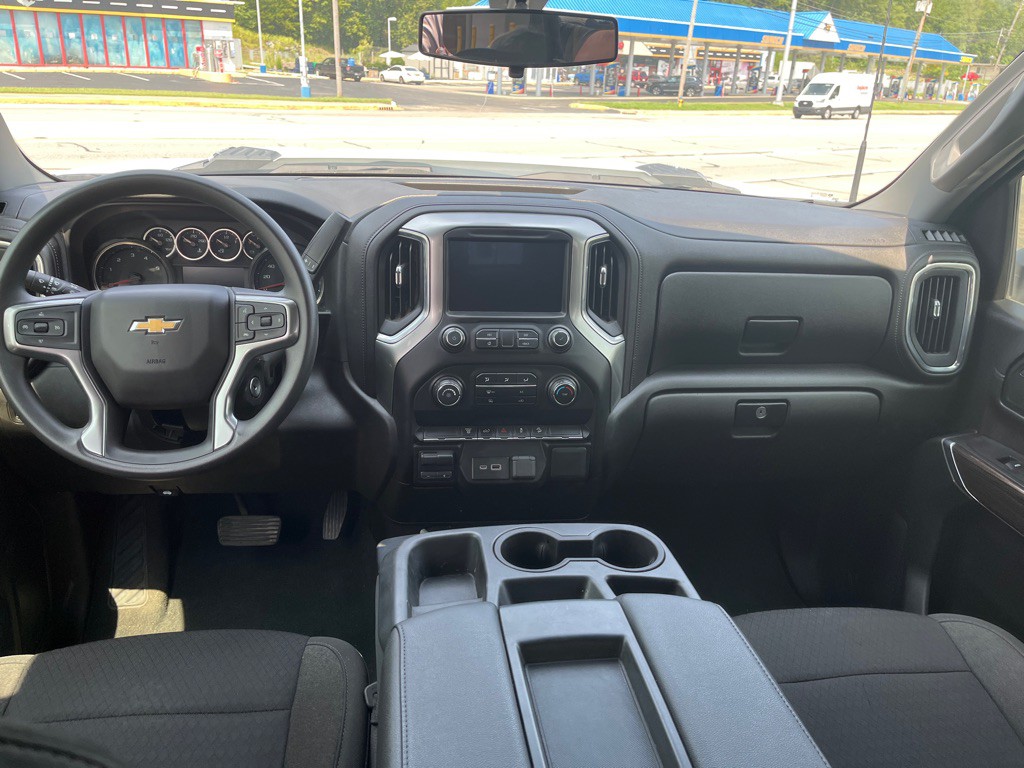 2021 Chevrolet Silverado 1500 Image 9