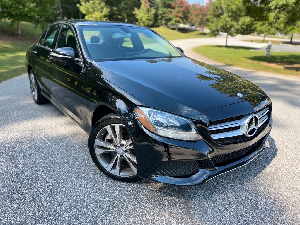 2015 Mercedes-Benz C-Class Image 9