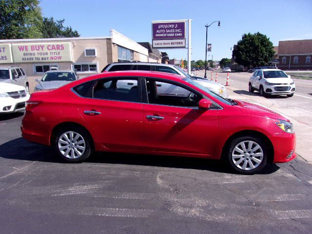 2017 Nissan Sentra Image 2