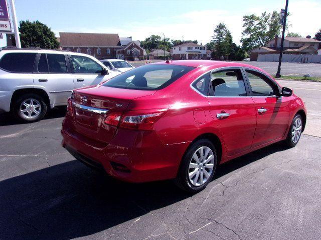 2017 Nissan Sentra Image 3
