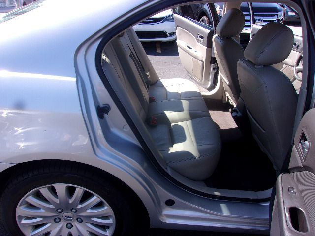 2012 Ford Fusion Image 13