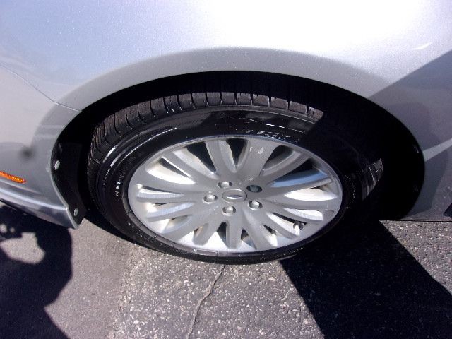 2012 Ford Fusion Image 17