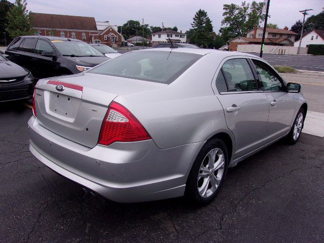 2012 Ford Fusion Image 3