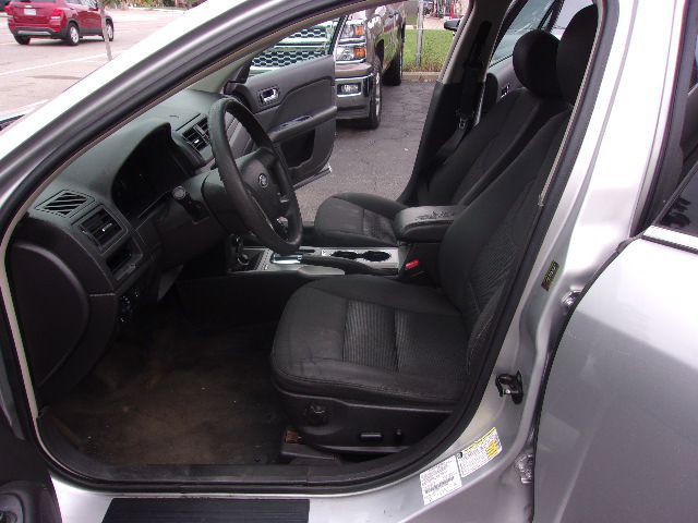 2012 Ford Fusion Image 10