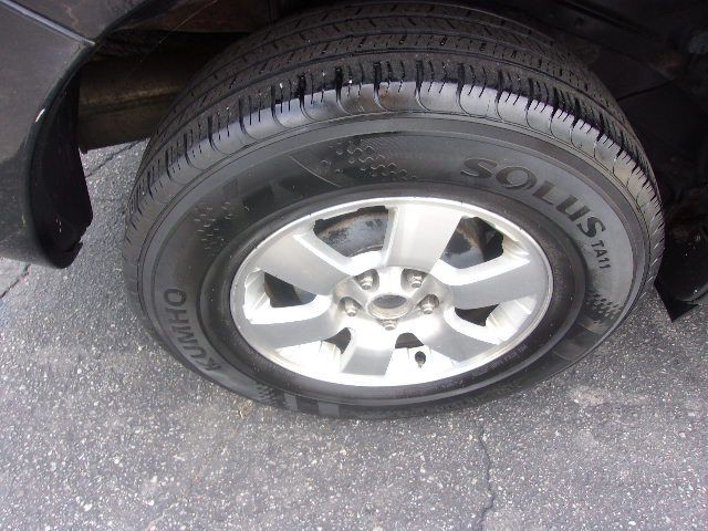 2011 Ford Escape Image 19