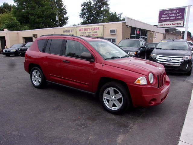 2009 Jeep Compass Image 1