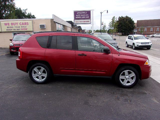 2009 Jeep Compass Image 2