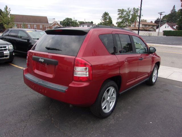 2009 Jeep Compass Image 3