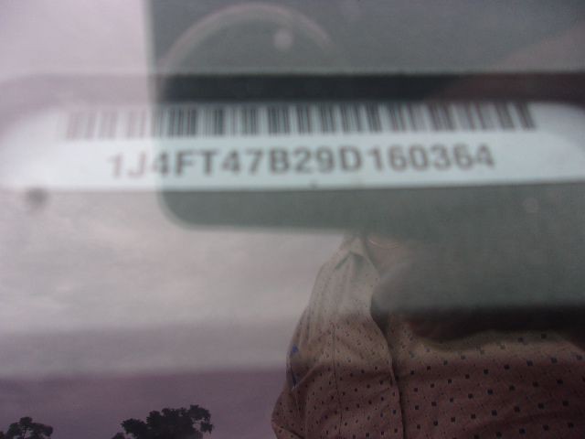 2009 Jeep Compass Image 9