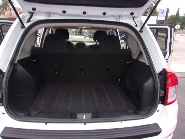 2013 Jeep Compass Image 13