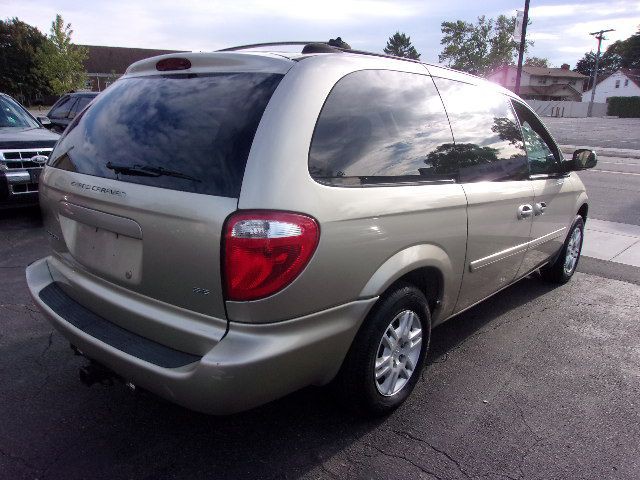 2005 Dodge Grand Caravan Image 3