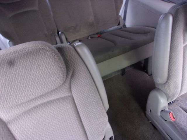 2005 Dodge Grand Caravan Image 14