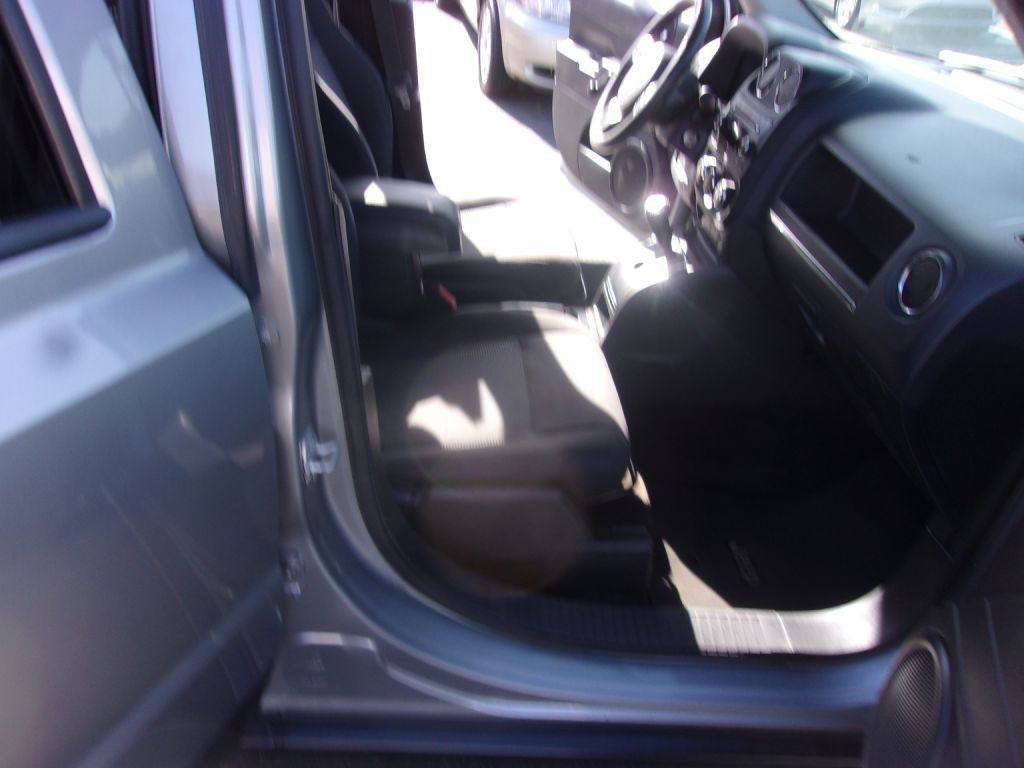 2015 Jeep Patriot Image 11