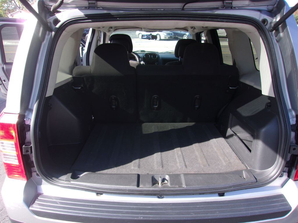 2015 Jeep Patriot Image 12