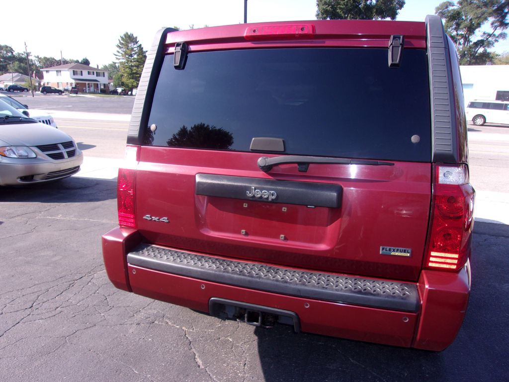 2007 Jeep Commander Image 7