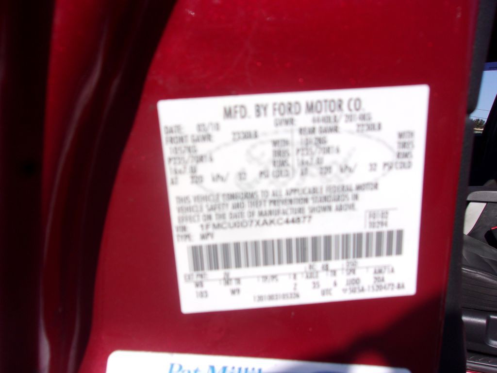 2010 Ford Escape Image 9