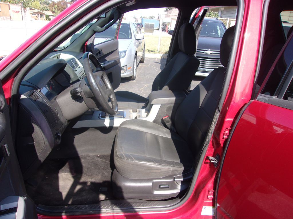 2010 Ford Escape Image 10