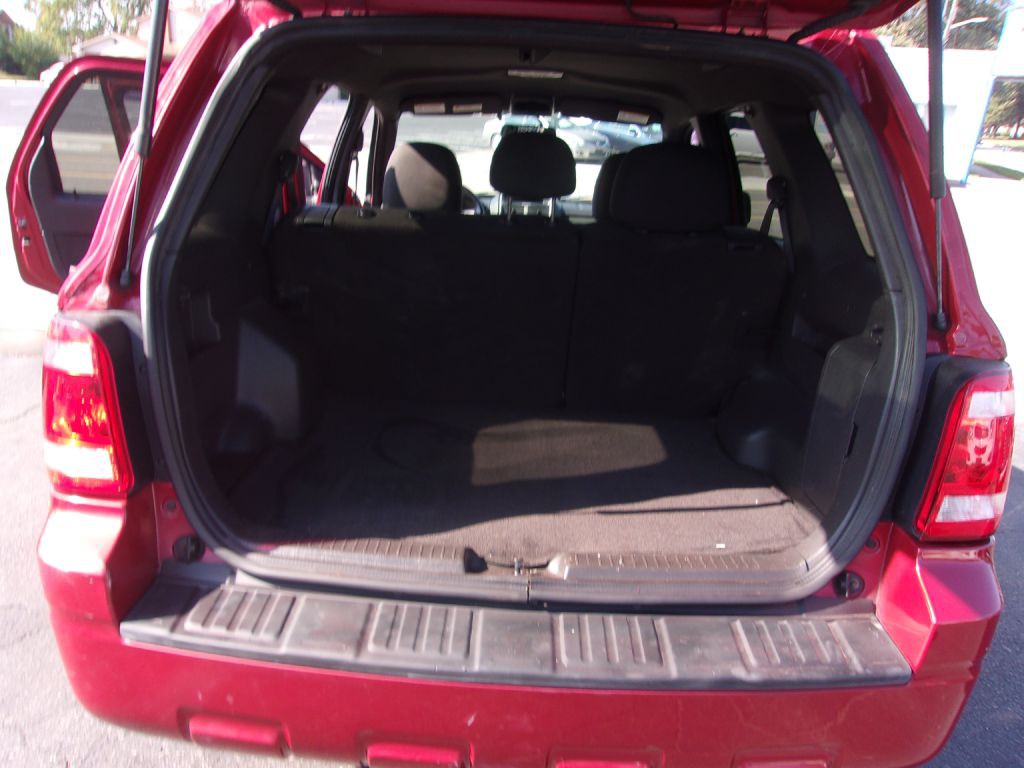 2010 Ford Escape Image 14