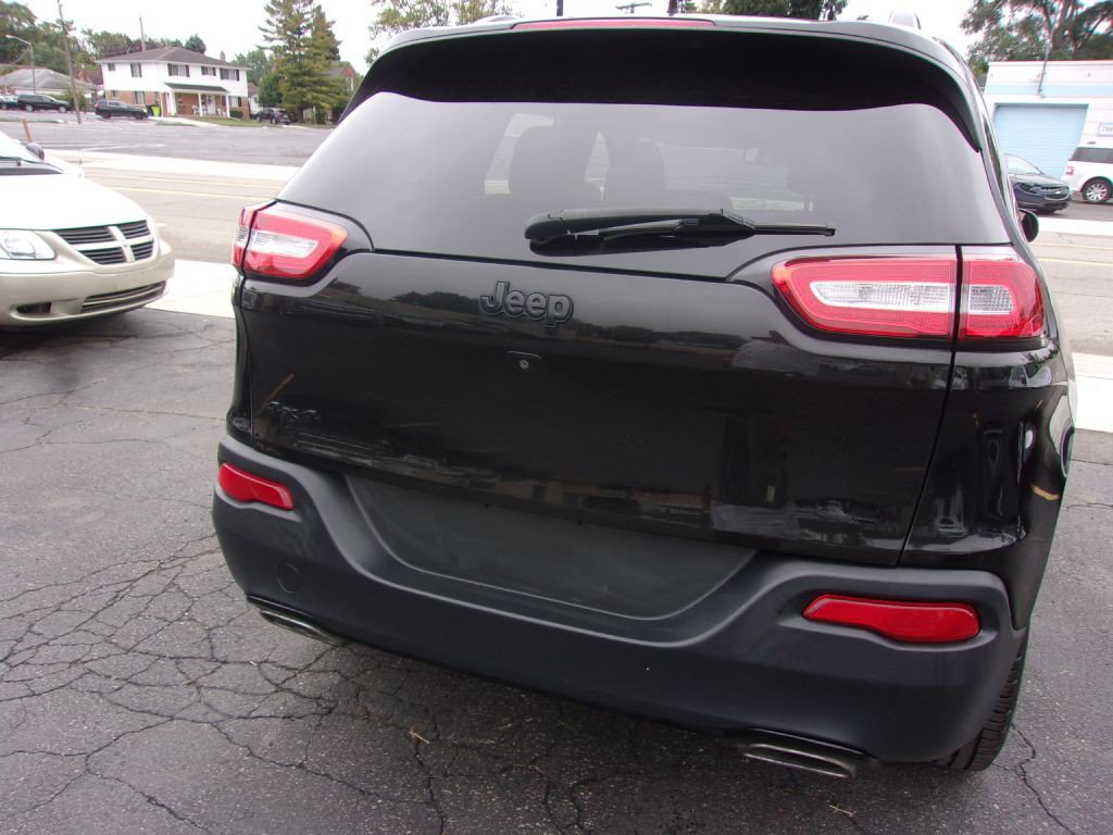 2016 Jeep Cherokee Image 7