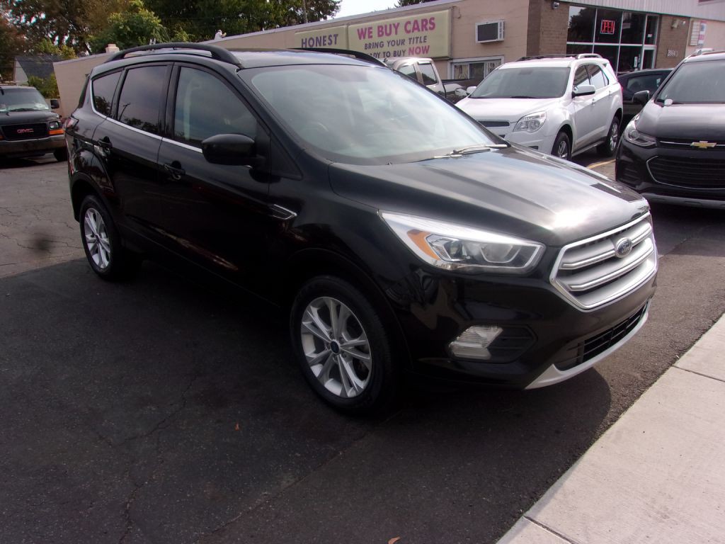 2018 Ford Escape Image 1