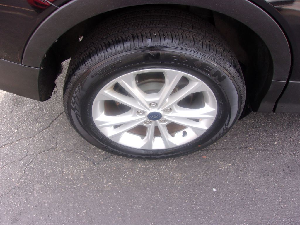 2018 Ford Escape Image 19