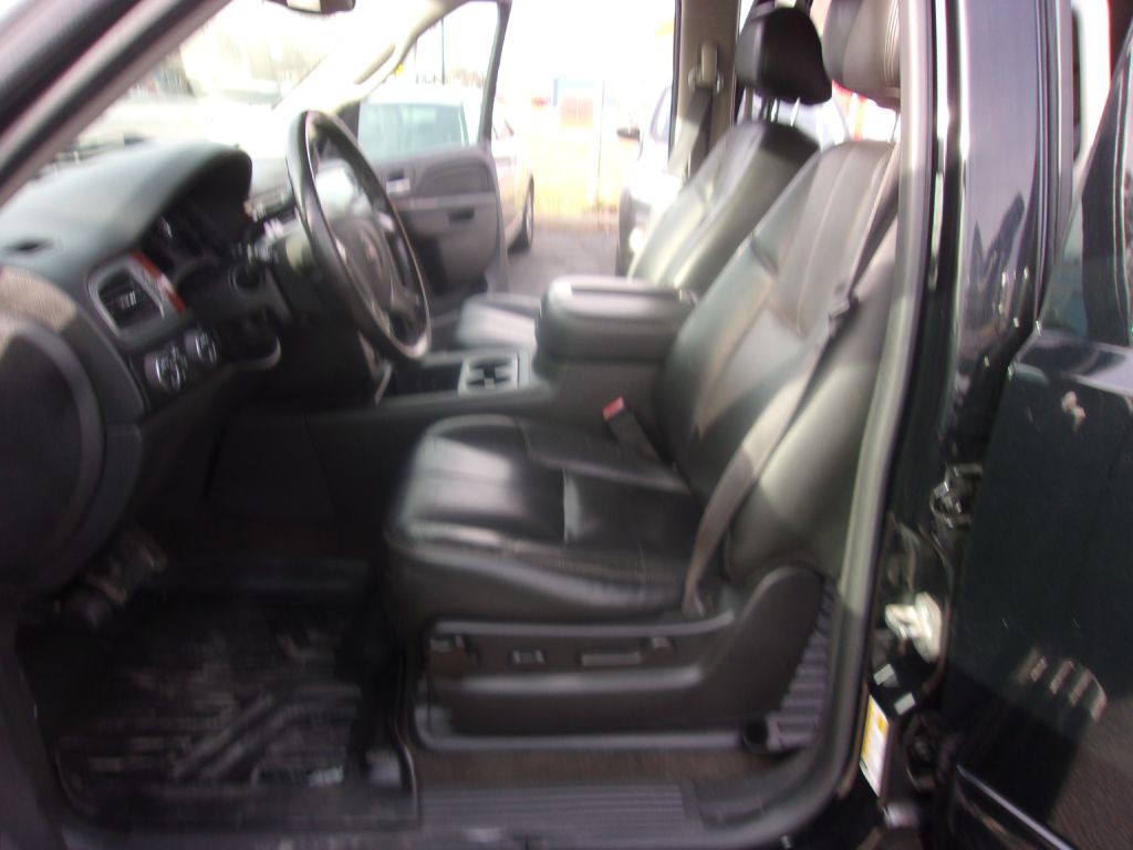 2014 GMC Yukon Image 10