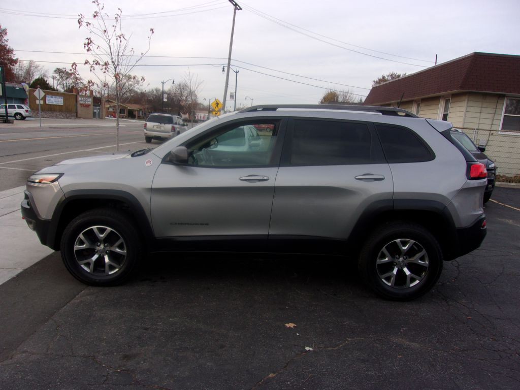 2016 Jeep Cherokee Image 6