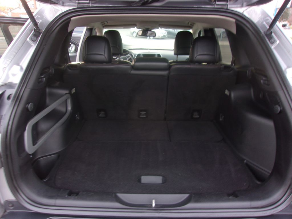 2016 Jeep Cherokee Image 13