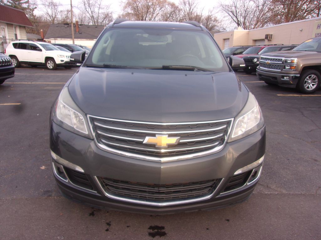 2013 Chevrolet Traverse Image 3