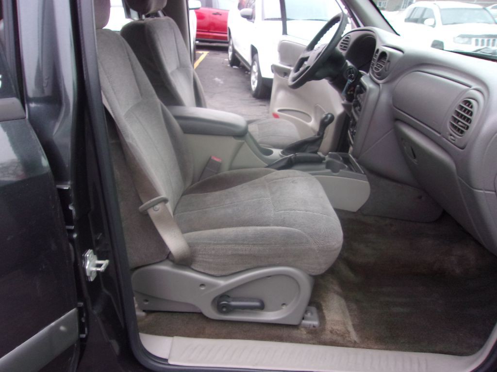 2004 Chevrolet Trailblazer Image 13
