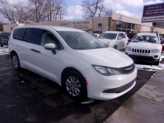 Image for 2018 Chrysler Pacifica L ID: 7152208