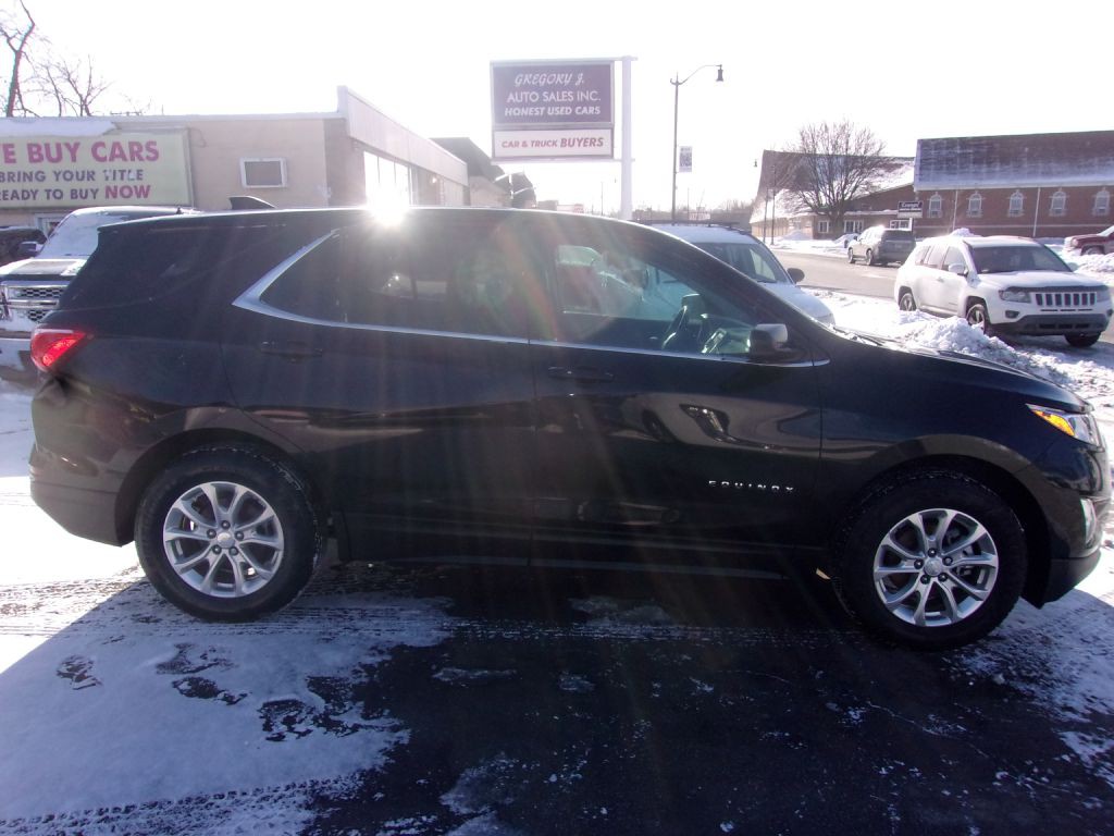 2021 Chevrolet Equinox Image 2