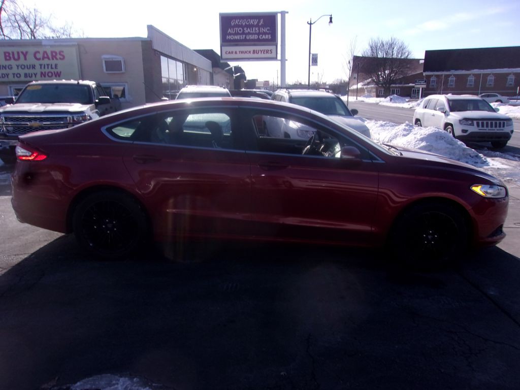 2013 Ford Fusion Image 2