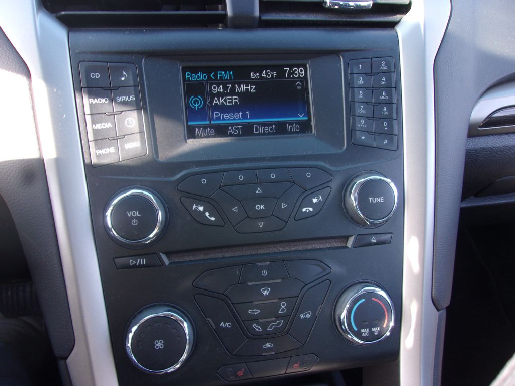 2013 Ford Fusion Image 15