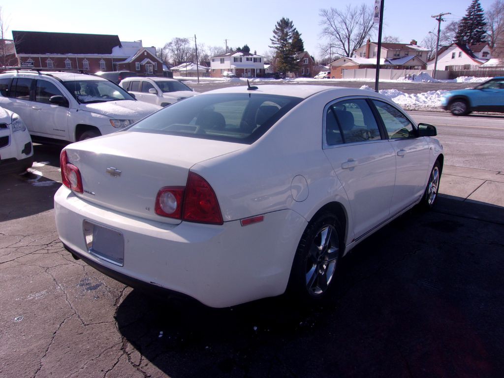 2008 Chevrolet Malibu Image 3