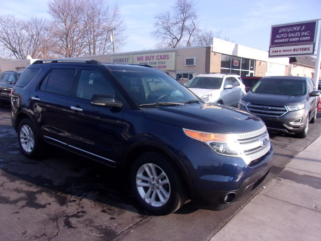 2012 Ford Explorer Image 1