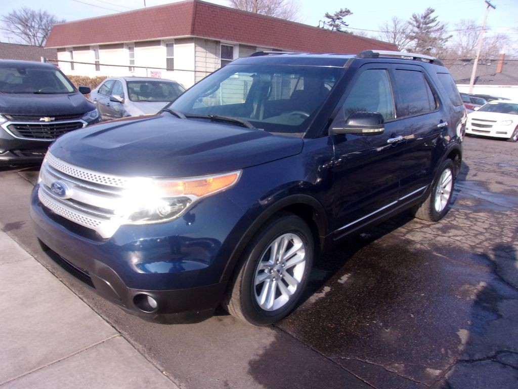 2012 Ford Explorer Image 5